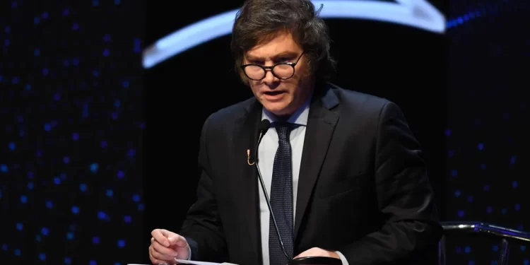 Milei suspendió su acto en la Feria del Libro y denunció un intento de «sabotaje»