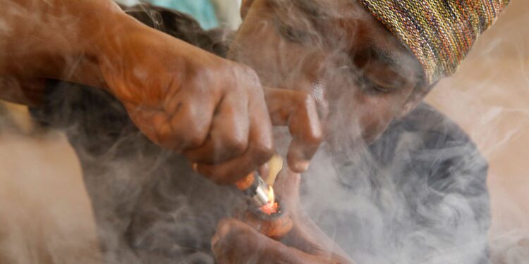 La aparición de nuevas drogas en África Occidental requiere una respuesta rápida