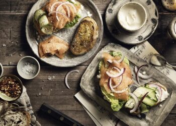 Montse Prados, endocrinóloga: «Hay que acostumbrarnos a desayunar salado y vegetal porque es antiinflamatorio»