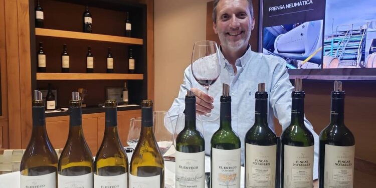 Alejandro Pepa: «Hace años dije que vislumbraba a Cafayate como si fuese un Napa Valley, hoy lo veo así»