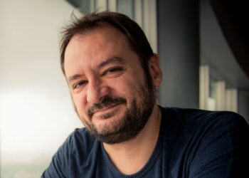 Francesc Miralles, experto en crecimiento personal: «Tras jubilarnos tendremos 15 ó 20 años de vida activa. Hay que preguntarse cómo queremos vivirlos»