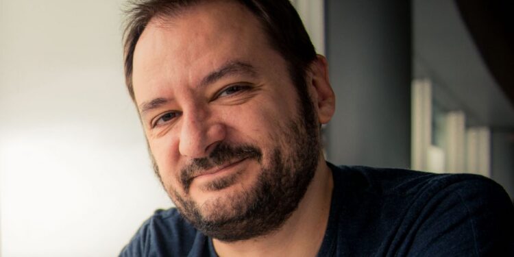Francesc Miralles, experto en crecimiento personal: «Tras jubilarnos tendremos 15 ó 20 años de vida activa. Hay que preguntarse cómo queremos vivirlos»
