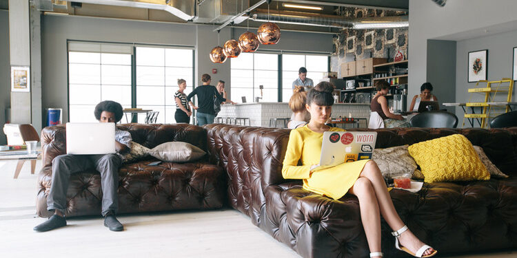 Ascensión y caída del ‘coworking’: ¿podrá sobrevivir el modelo en el futuro del trabajo?
