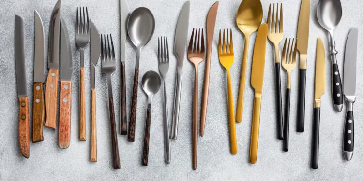 Cómo el diseño de los cubiertos afecta nuestra forma de comer