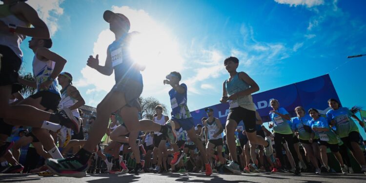 Más de 10.000 personas corrieron en la 5ta edición de “Circuito Malvinas”