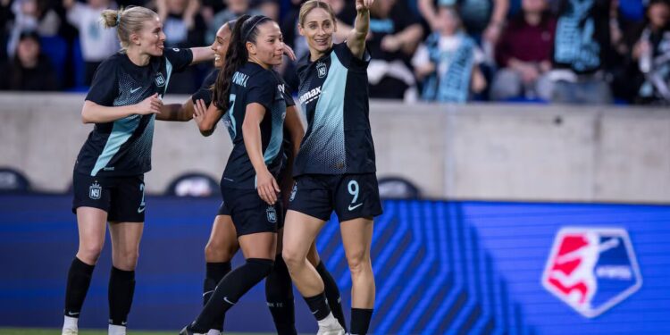 La Liga femenina de fútbol no tiene techo