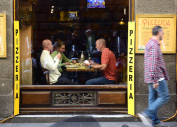 Italia quiere acabar con las reseñas falsas sobre restaurantes y hoteles