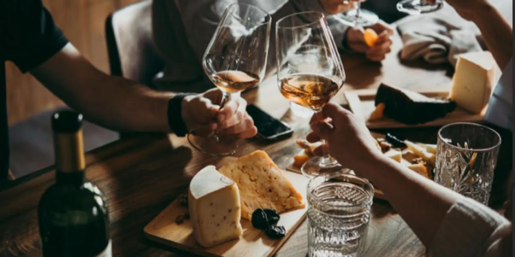 Queso y vino, una relación muy medieval