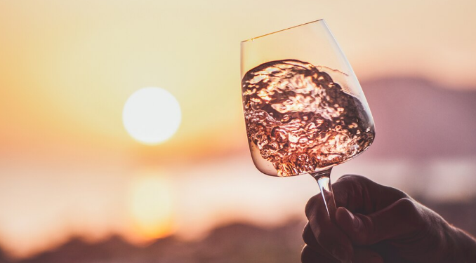 5 vinos versátiles y frescos para el verano