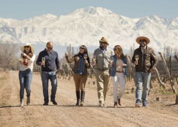 El enoturismo en Mendoza: ¿Experiencia de lujo o acceso restringido?