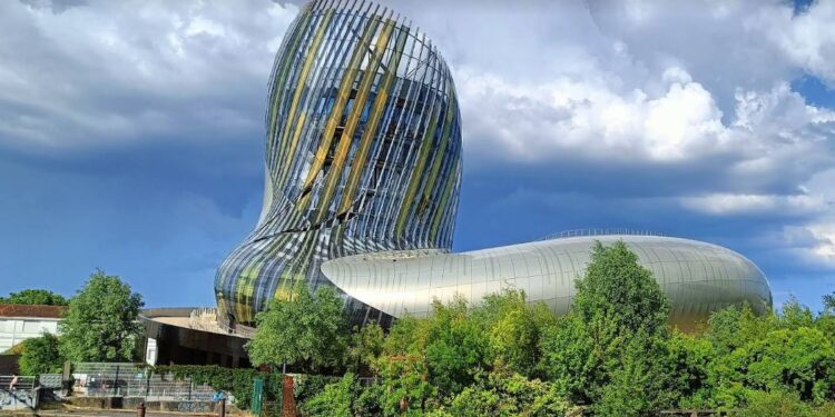 Una mirada a las tres regiones vitivinícolas líderes: Napa, Rioja y Burdeos