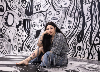La artista chilena Mon Laferte, el territorio que le corresponde