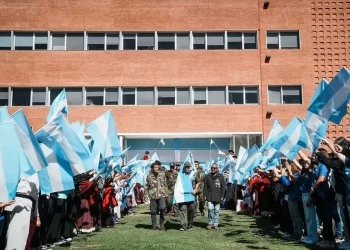 Malvinas argentinas rindió homenaje a los héroes de la gesta de malvinas en su 43° aniversario