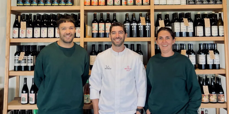 Narradores del vino: cómo los sommeliers elevan la experiencia Michelin en Mendoza