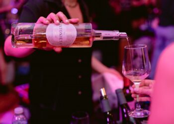 La feria Holy Spirits vuelve con más fuego que nunca: vinos, destilados y gastronomía en esta nueva edición