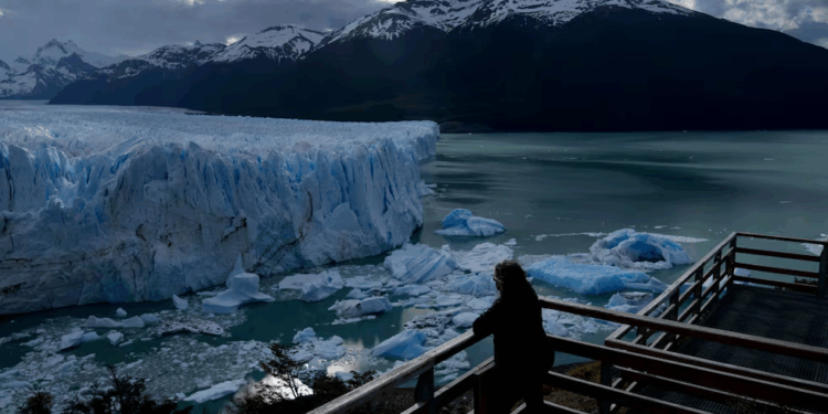 El glaciar Perito Moreno sufre un retroceso “irreversible” tras perder casi 2.000 metros en siete años