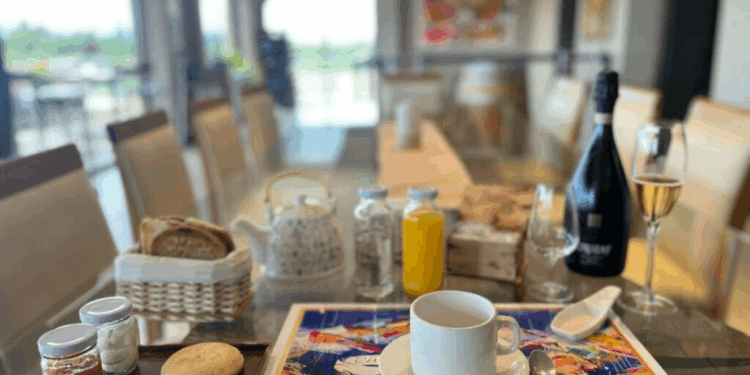 Nueva propuesta en Bodega Cruzat: desayunos con vista a la Cordillera