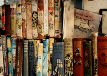 El olor de los libros viejos y otras mentiras que hemos amado