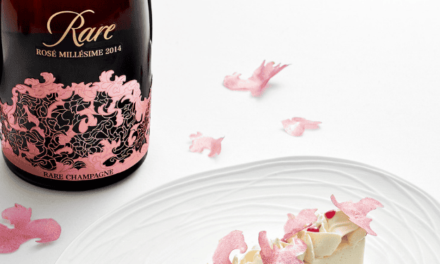 Rare Champagne y el Royal Champagne Hotel & Space visten de rosa octubre