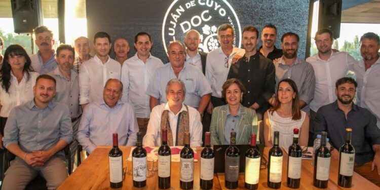Cooperar para crecer: el secreto de las nuevas regiones del vino argentino