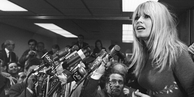 Brigitte Bardot definió a la mujer moderna desafiando las normas sociales