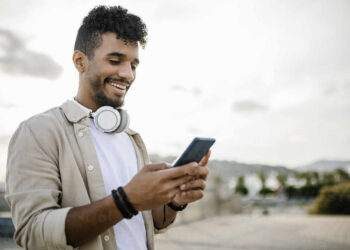 La frase más educada de la crisis laboral: “yo te ayudo”