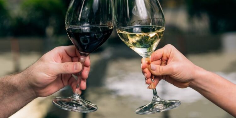 14 de febrero: por qué celebramos el amor (y 5 menús para salir a brindar)