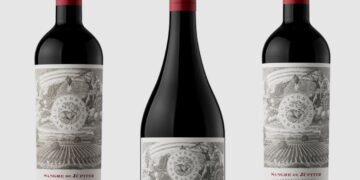 Sangre de Júpiter, la flamante línea inicial de Universo Paralelo