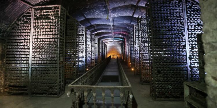 Las millonarias colecciones de vino de Napoleón y Stalin salen a subasta