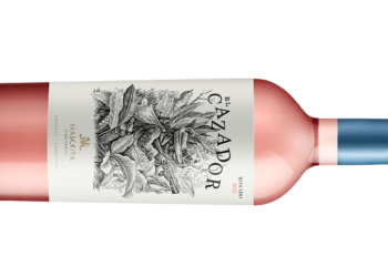 El Cazador Rosado: el nuevo vino para acompañar cocinas modernas, sobremesas largas y encuentros espontáneos