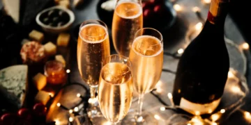 Burbujas de lujo: La Petite Histoire, una noche dedicada al Champagne y los grandes espumosos