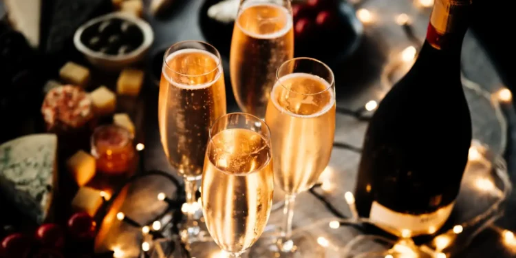 Burbujas de lujo: vuelve La Petite Histoire con una noche dedicada al Champagne y losgrandes espumosos