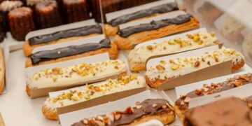 La Feria Francesa conquistó el Planetario con sabores, pastelería y cultura gala
