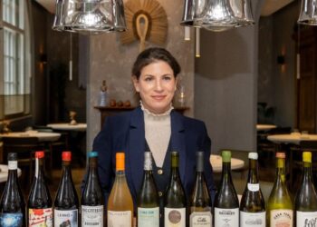 Argentina Reloaded vuelve a Buenos Aires con más de 100 bodegas y una agenda que reunirá gastronomía, degustaciones y grandes vinos