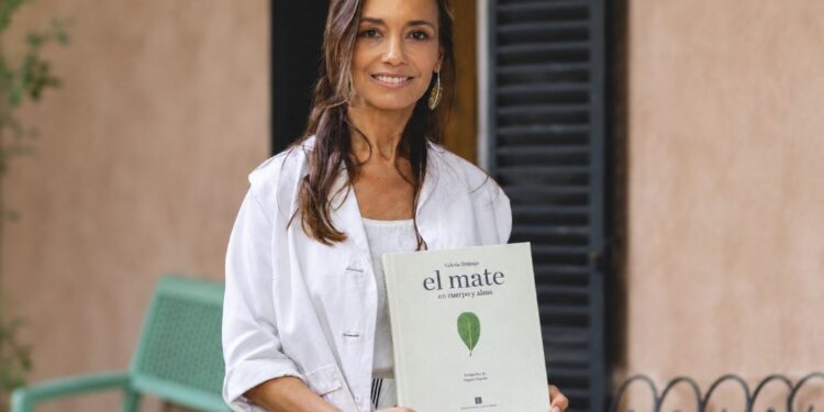 Valeria Trápaga: “La yerba mate se ceba, no se sirve”