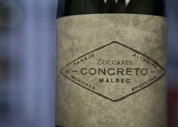 Zuccardi celebró una década de Concreto con una cata de diez cosechas
