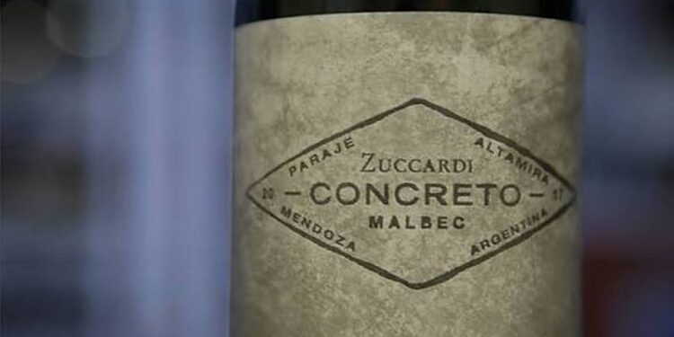 Zuccardi celebró una década de Concreto con una cata de diez cosechas